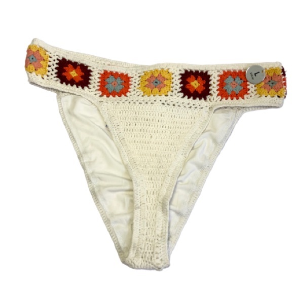 NWT Cream Crochet Bikini Bottom - Picture 3 of 5